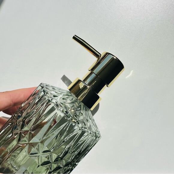 Green Soap Dispenser 500ml Eclectic Ribbed Glass Gold Pump  NEW West Elm Gold Green Vintage Etched Glass MidCentury Modern Soap Dispenser